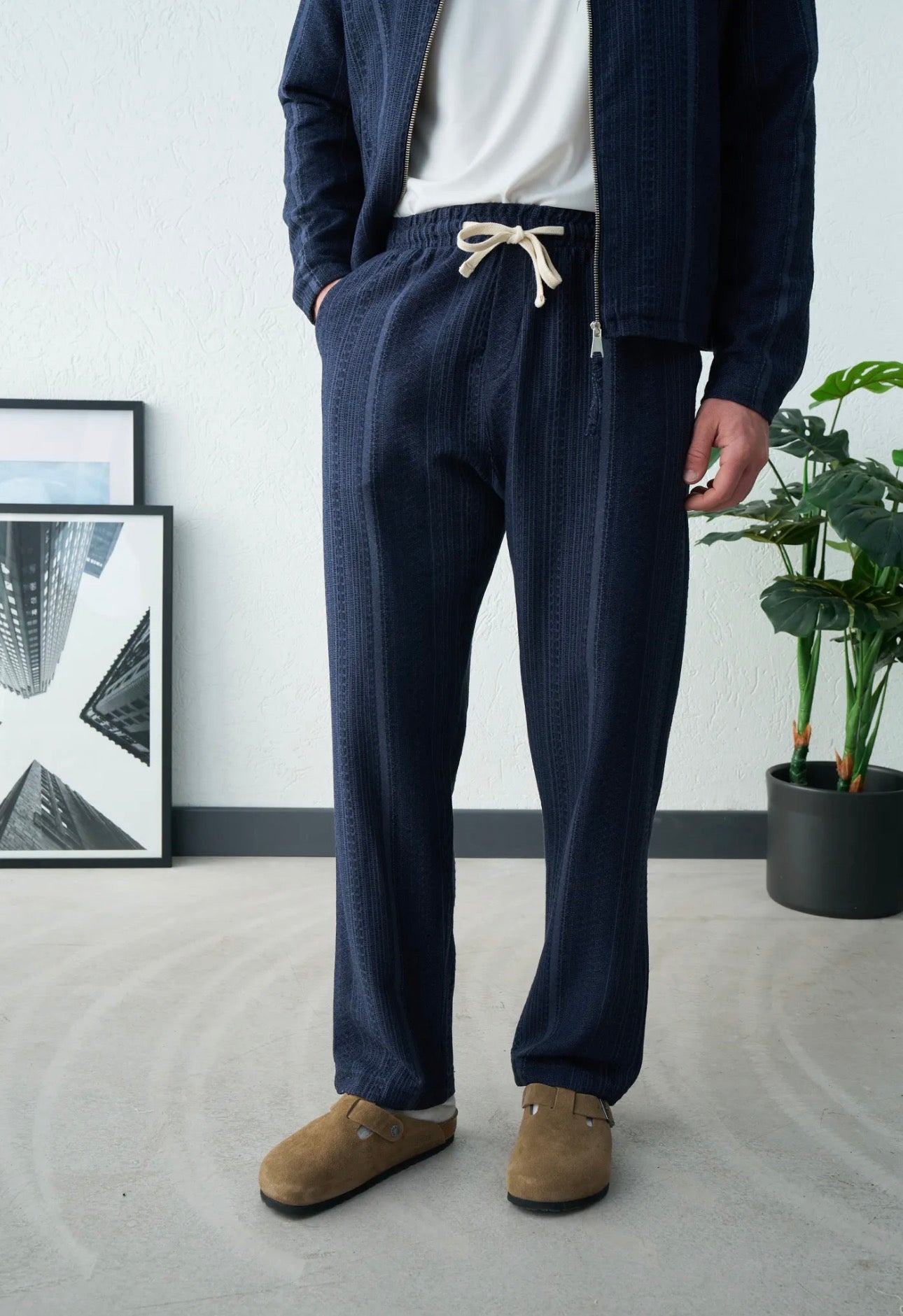 Dokulu Relaxed Fit Pantolon